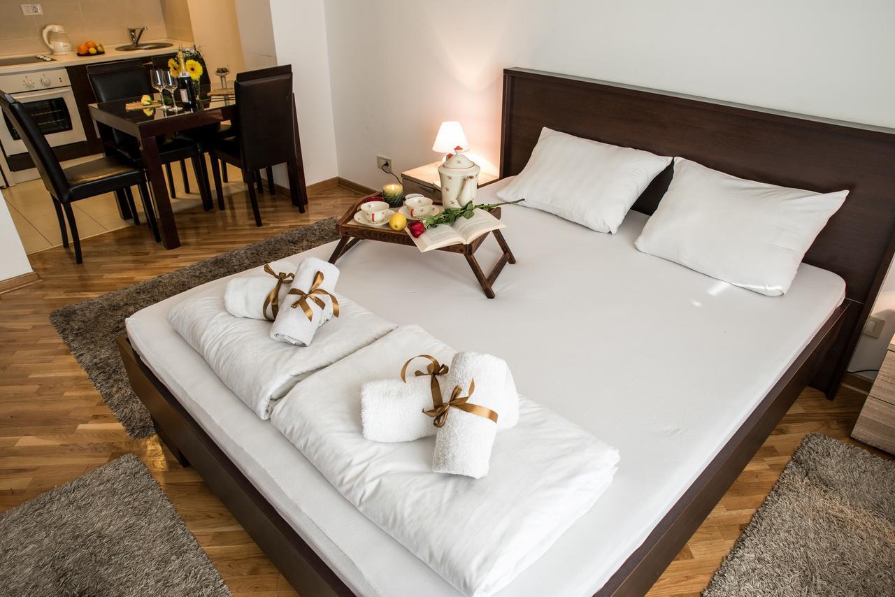 Balkan-Inn Parlament Apartment Belgrade Extérieur photo